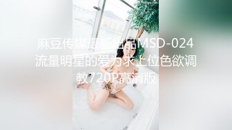 我和妈妈今天更新内容大家看看这是什么情况秀恩爱