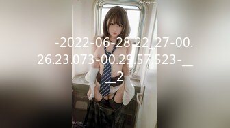 【新速片遞】  【最强❤️乱伦鬼父】海角老淫✨萝莉女儿的生活假期三件事 一吃饭二睡觉三肏穴 被窝里偷吃肉棒 稚嫩白虎穴窒息上头 白浆泛滥