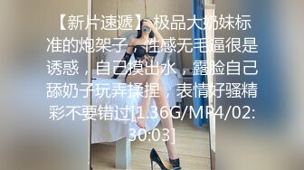 操性感黑丝女神，口活真不赖，女上位摇晃的舒服