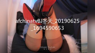 【OnlyFans】逃亡JJ爱KK，狂干群P，大型淫乱场面，两人真实夫妻，女的身材超级棒，群p的场面太过震撼 22