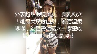 金色短发小骚货 婚纱情趣装操逼 撩下衣服揉捏奶子 埋头舔屌 扒开丁字裤后入