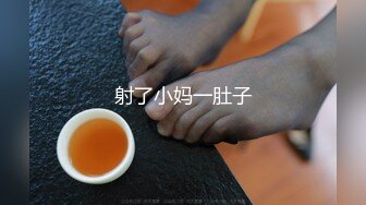 优雅气质尤物御姐女神✿爆肏开档牛仔裤端庄人妻，翘起老高的屁股，说是这样后入小穴特别舒服！极度淫骚疯狂榨精