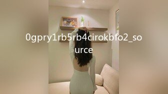 酥胸美乳粉鲍大眼睛顏值小姐姐小逼超紧掰开插入都困难石女一般